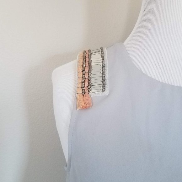 Rachel Roy Grey Sleeveless Top with Beaded Sequin Detail Size XS - Picture 4 of 10